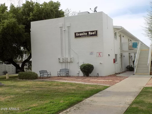 MLS: 6967893 Condo For Sale