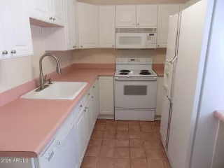 Photo #2: 6967893 Listing 