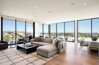 Photo #1: 6967910 Listing 