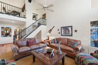 Photo #3: 6968041 Listing 