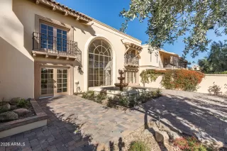 Photo #2: 6968073 Listing 