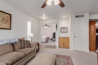 Photo #1: 6968243 Listing 