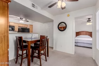 Photo #6: 6968243 Listing 