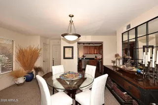 Photo #3: 6968307 Listing 