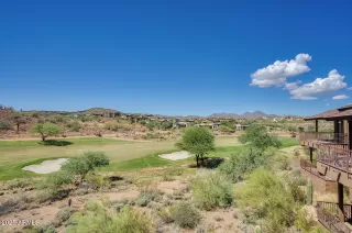 Photo #5: 6968460 Listing 