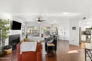 Photo #1: 6968669 Listing 