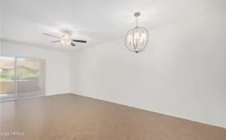 Photo #6: 6968787 Listing 