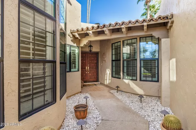 MLS: 6968947 Condo For Sale