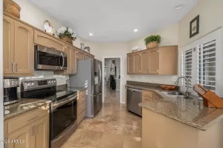 Photo #3: 6968947 Listing 