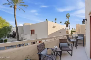 Photo #6: 6968979 Listing 