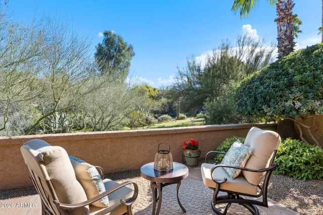 MLS: 6969270 Condo For Sale