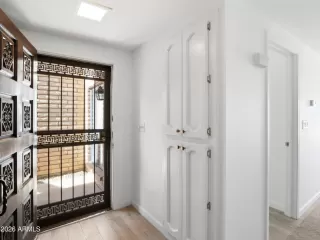 Photo #1: 6969364 Listing 