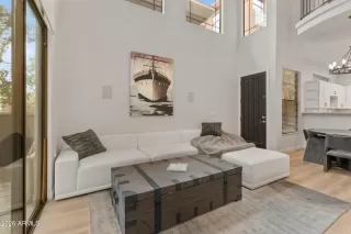 Photo #5: 6969395 Listing 