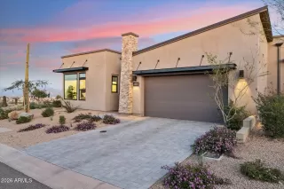 Photo #2: 6969815 Listing 