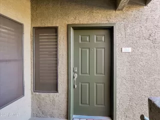 Photo #3: 6969972 Listing