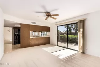 Photo #5: 6969996 Listing 