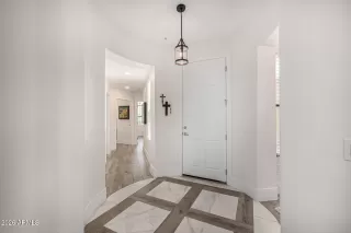 Photo #4: 6970003 Listing 