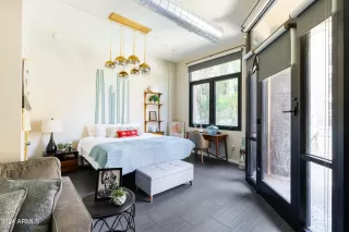 Photo #3: 6970045 Listing 