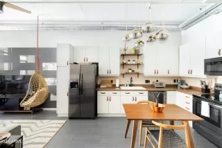 Photo #4: 6970045 Listing 