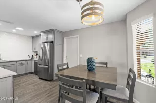 Photo #5: 6970124 Listing 