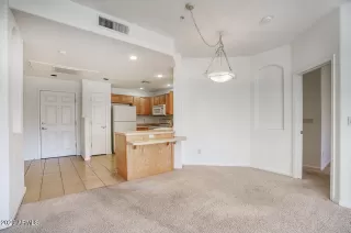 Photo #2: 6970139 Listing 