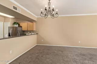 Photo #3: 6970367 Listing 