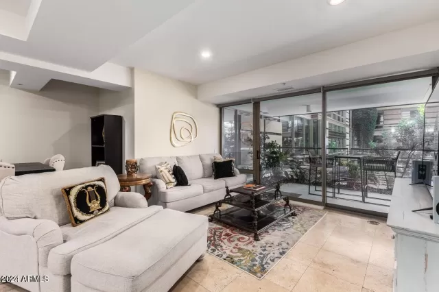 MLS: 6970488 Condo For Sale