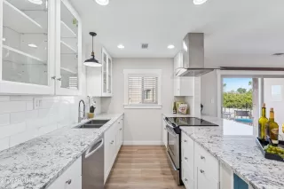 Photo #2: 6970514 Listing 