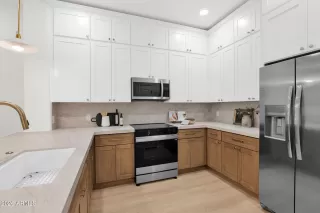 Photo #6: 6970522 Listing 