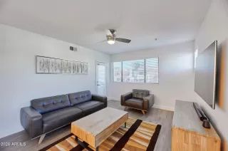 Photo #2: 6970633 Listing 