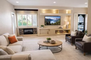 Photo #2: 6970853 Listing 