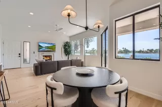 Photo #4: 6971073 Listing 