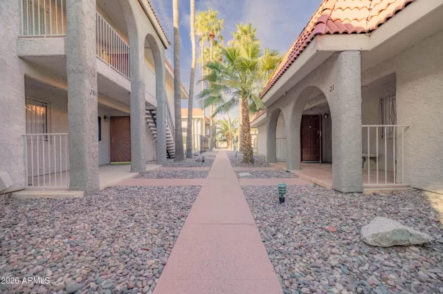 MLS: 6971118 Condo For Sale