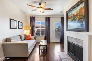 Photo #3: 6971385 Listing 