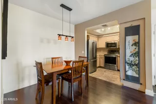 Photo #6: 6971385 Listing 