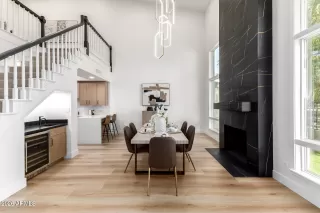 Photo #1: 6971437 Listing 