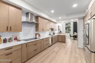 Photo #3: 6971437 Listing 