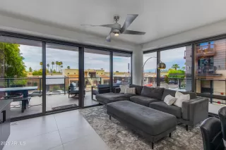 Photo #5: 6971480 Listing 