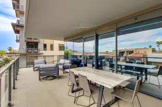 Photo #6: 6971480 Listing 