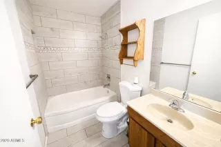 Photo #1: 6971485 Listing 