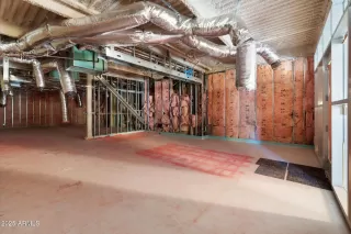 Photo #3: 6971501 Listing