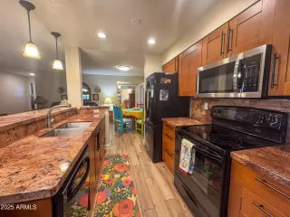 Photo #1: 6971692 Listing 