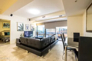 Photo #4: 6971886 Listing