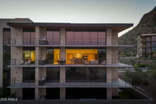 Photo #2: 6972078 Listing