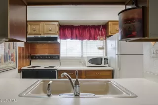 Photo #2: 6972403 Listing