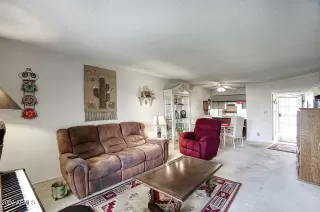 Photo #5: 6972403 Listing