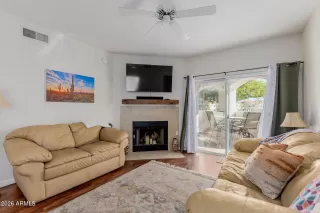 Photo #3: 6972424 Listing