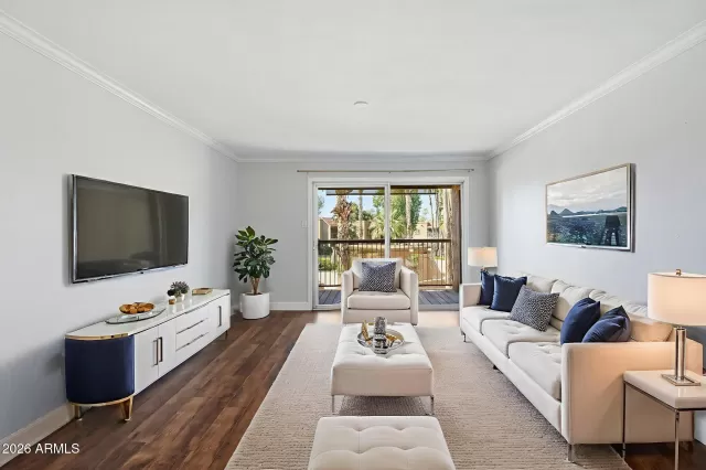 MLS: 6972481 Condo For Sale