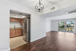 Photo #4: 6972481 Listing 