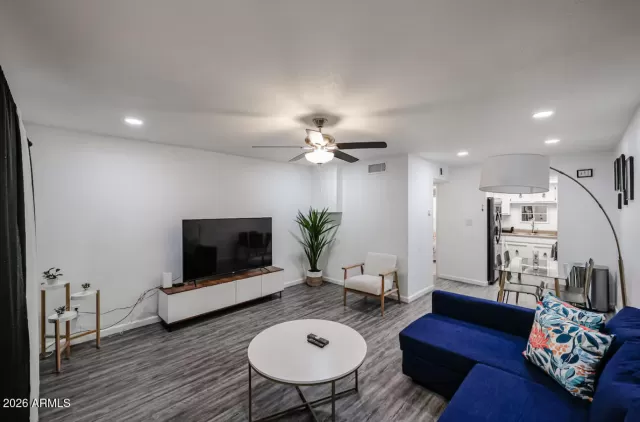 MLS: 6972600 Condo For Sale